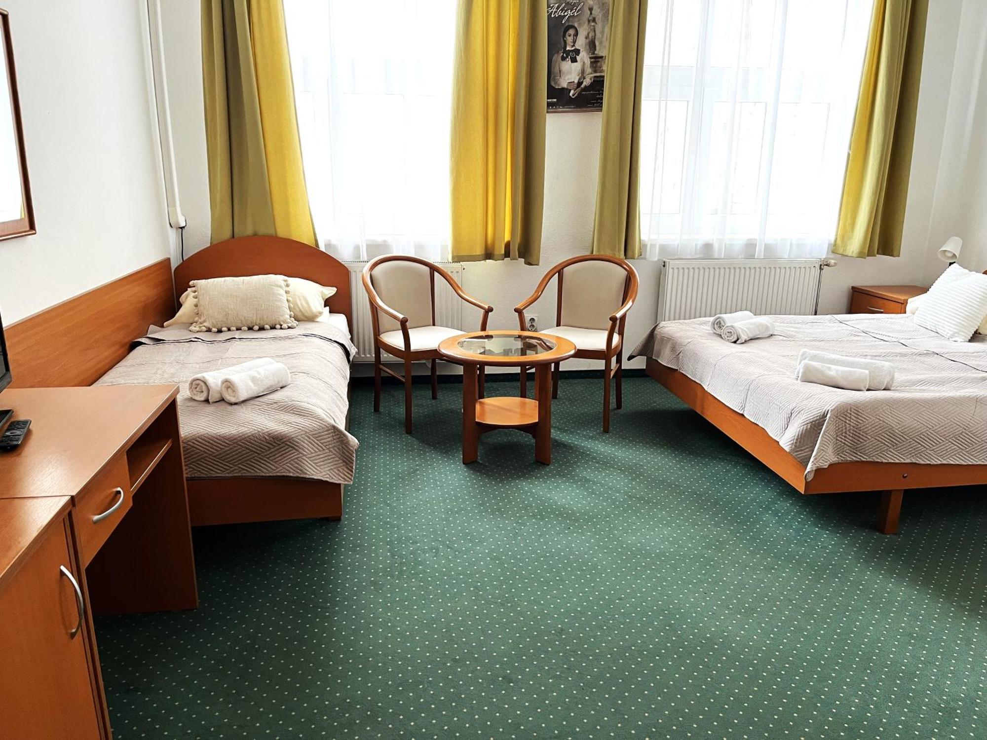 Broadway City Guesthouse Budapest Exterior foto