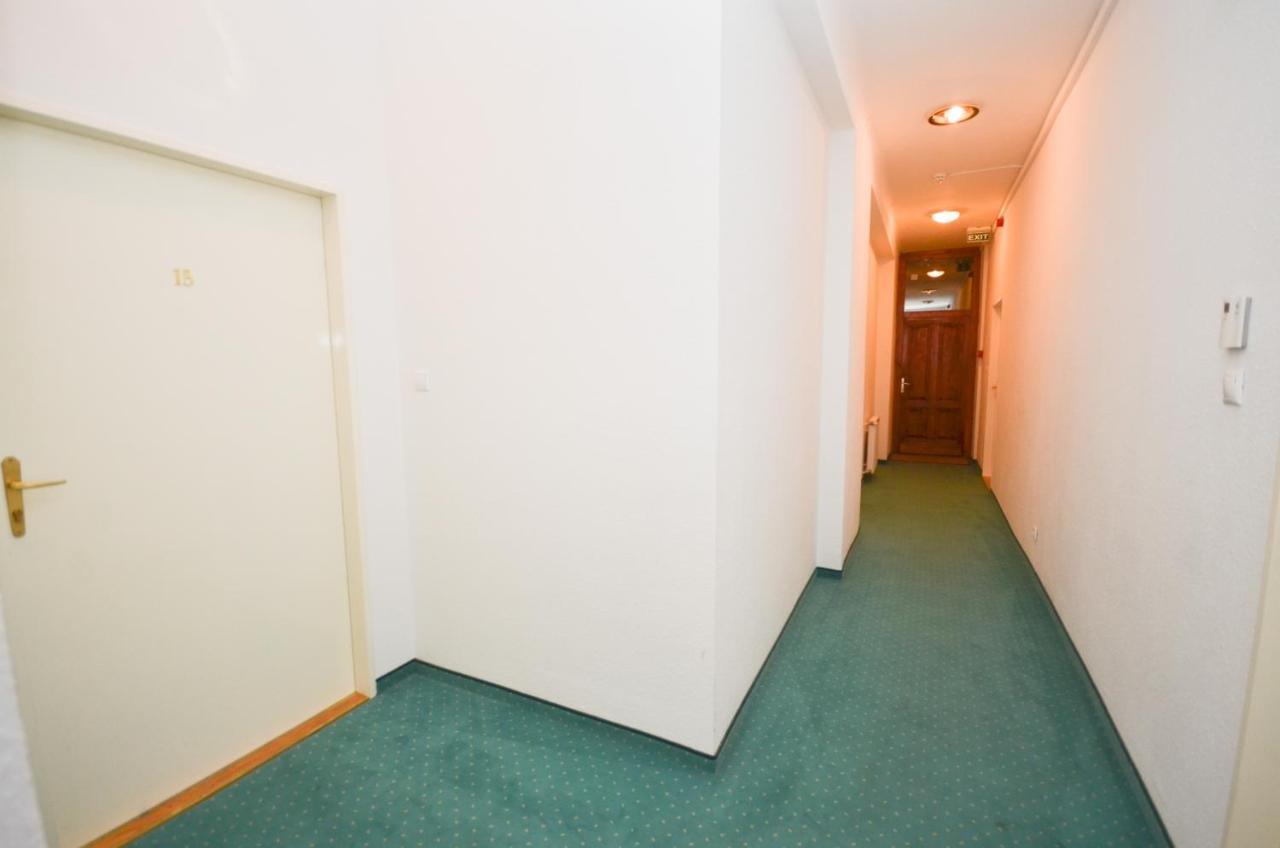 Broadway City Guesthouse Budapest Exterior foto